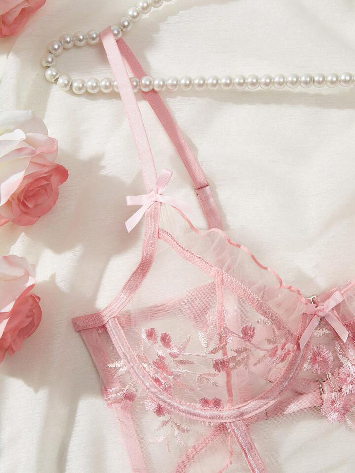 لباس زیر با کاپ b,c,d کد 317