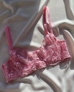 لباس زیر توری صورتی کد 341