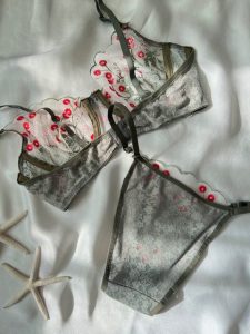 ست شورت و سوتین توری سبز کد 346