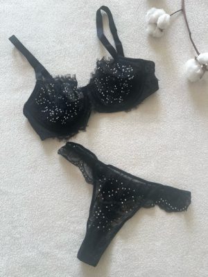 ست شورت و سوتین عروس