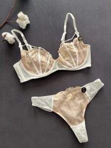 ست لباس زیر تور