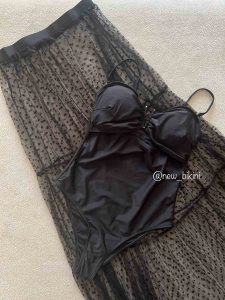 ست مایو یک تیکه و رومایویی حریر کد ۶۸۷